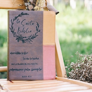 Biblia Español Personalizada: Crie seu próprio design gravado personalizado com um designer, Biblia de Estudio Arcoíris RVR 1960 Santa Biblia