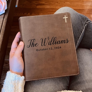 Spersonalizowana Biblia rodzinna NIV, spersonalizowana grawerowana Biblia do dziennika rodzinnego NIV, prezenty ślubne, prezenty chrześcijańskie, Biblia rodzinna na ślub