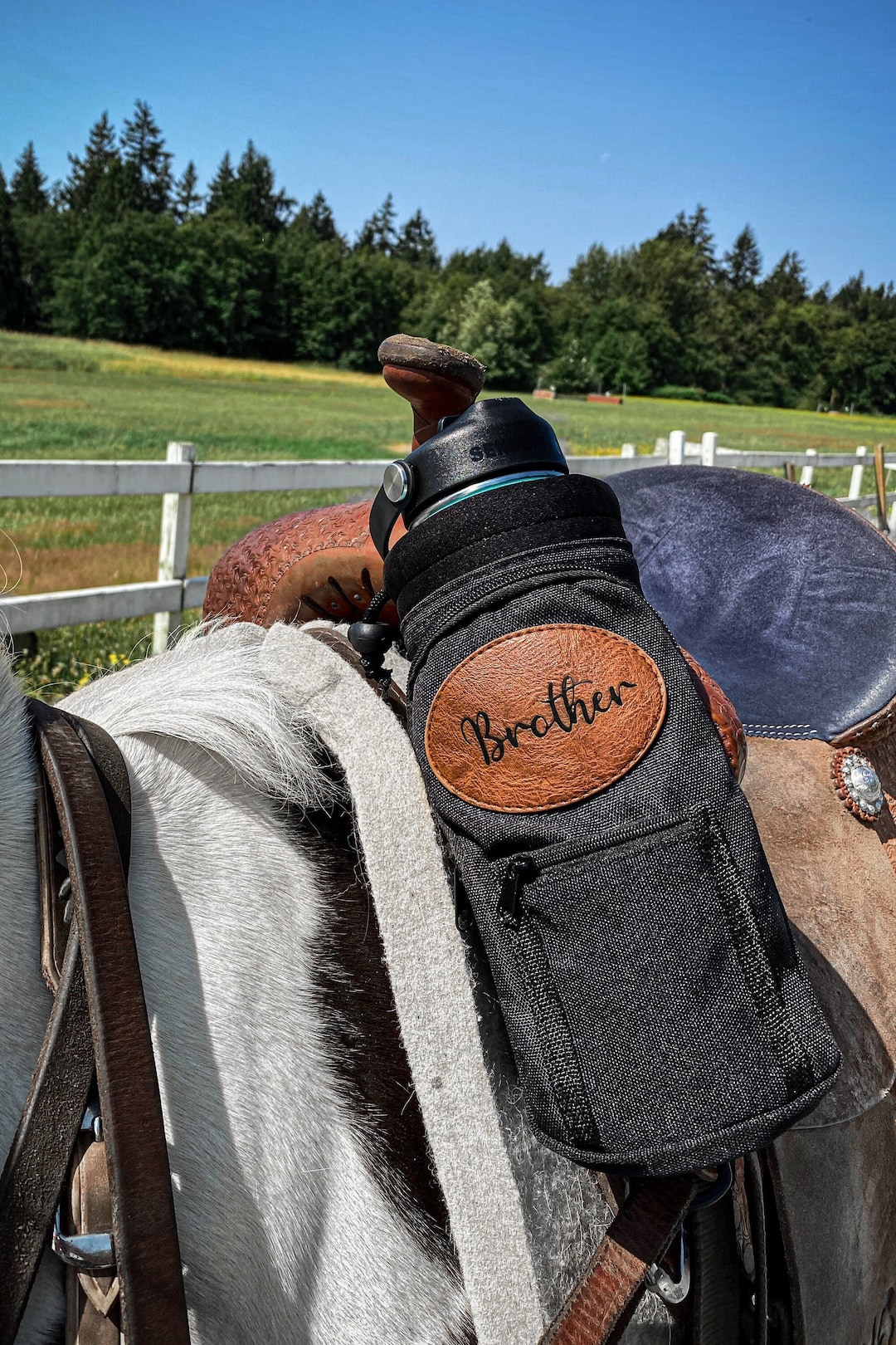 Porte-gourde De Selle Cheval – Sacoche Multi-poches Imperméable, Tissu Oxford, Compatible Toutes Selles, 25x10x5cm, Pour équitation, Camping, Jardinage