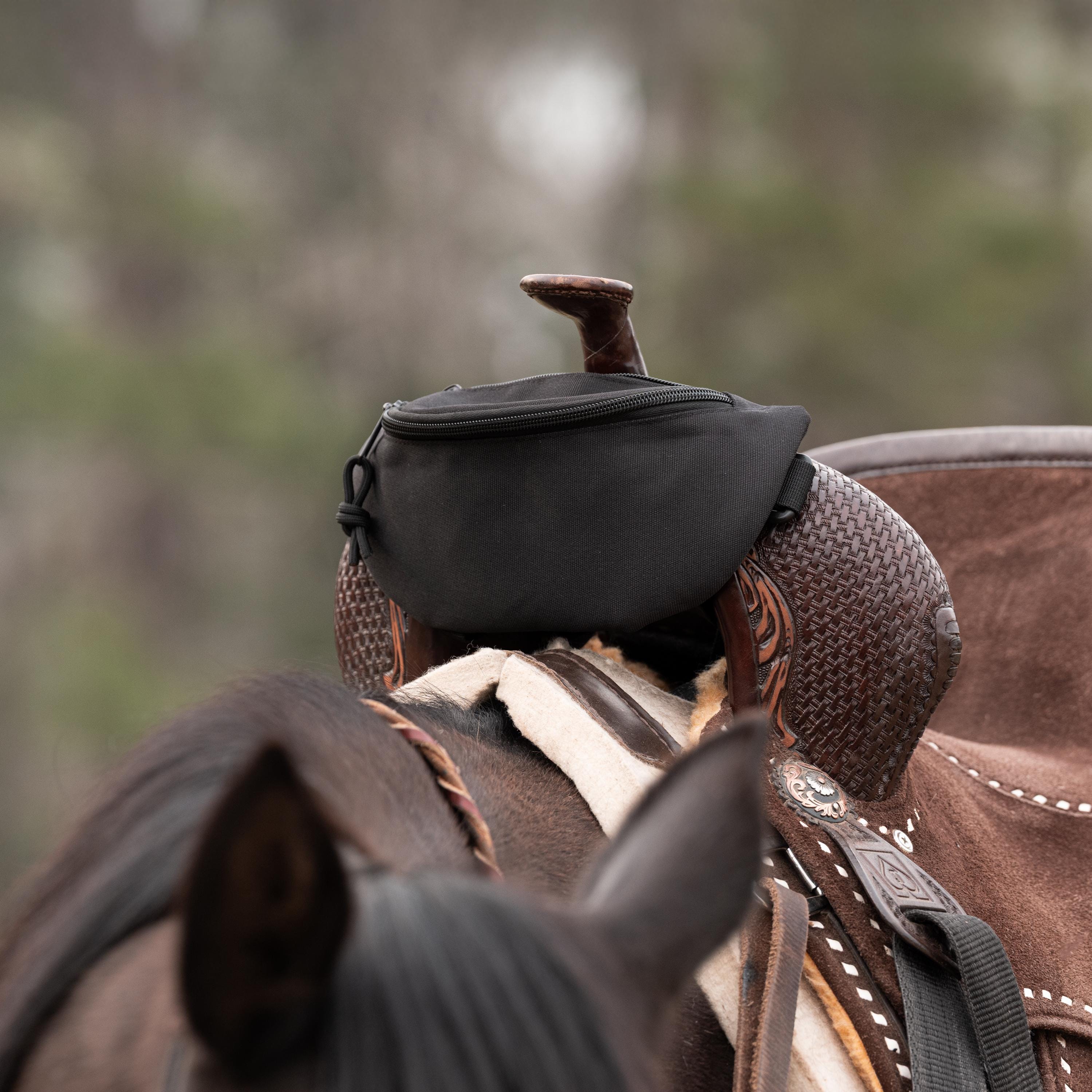 Sacoche De Selle Western Trail En Cuir Véritable - Sculpture Artisanale