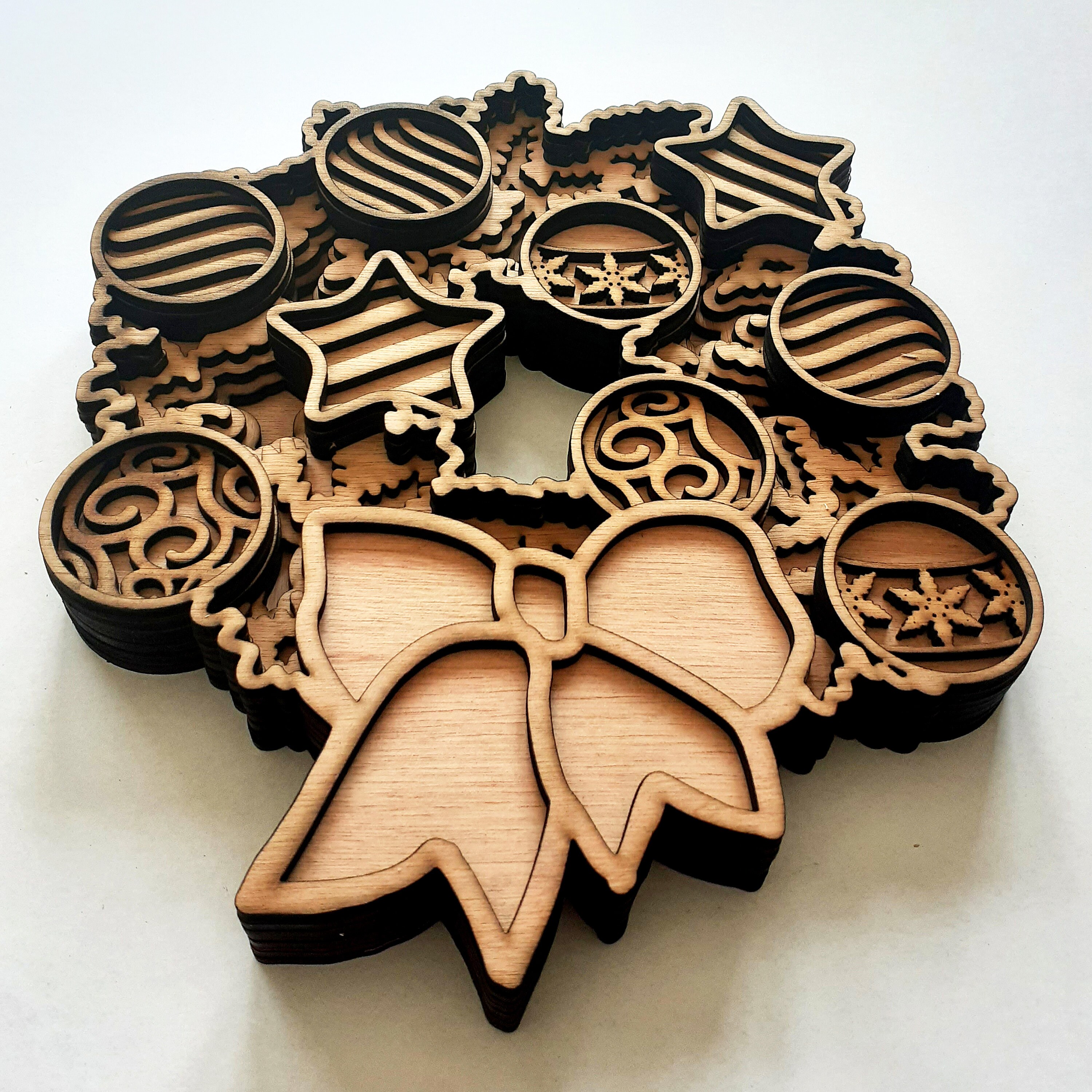 Layered Christmas Wreath 3d Multi Layer Mandala Doesjie Laser Cut File ...