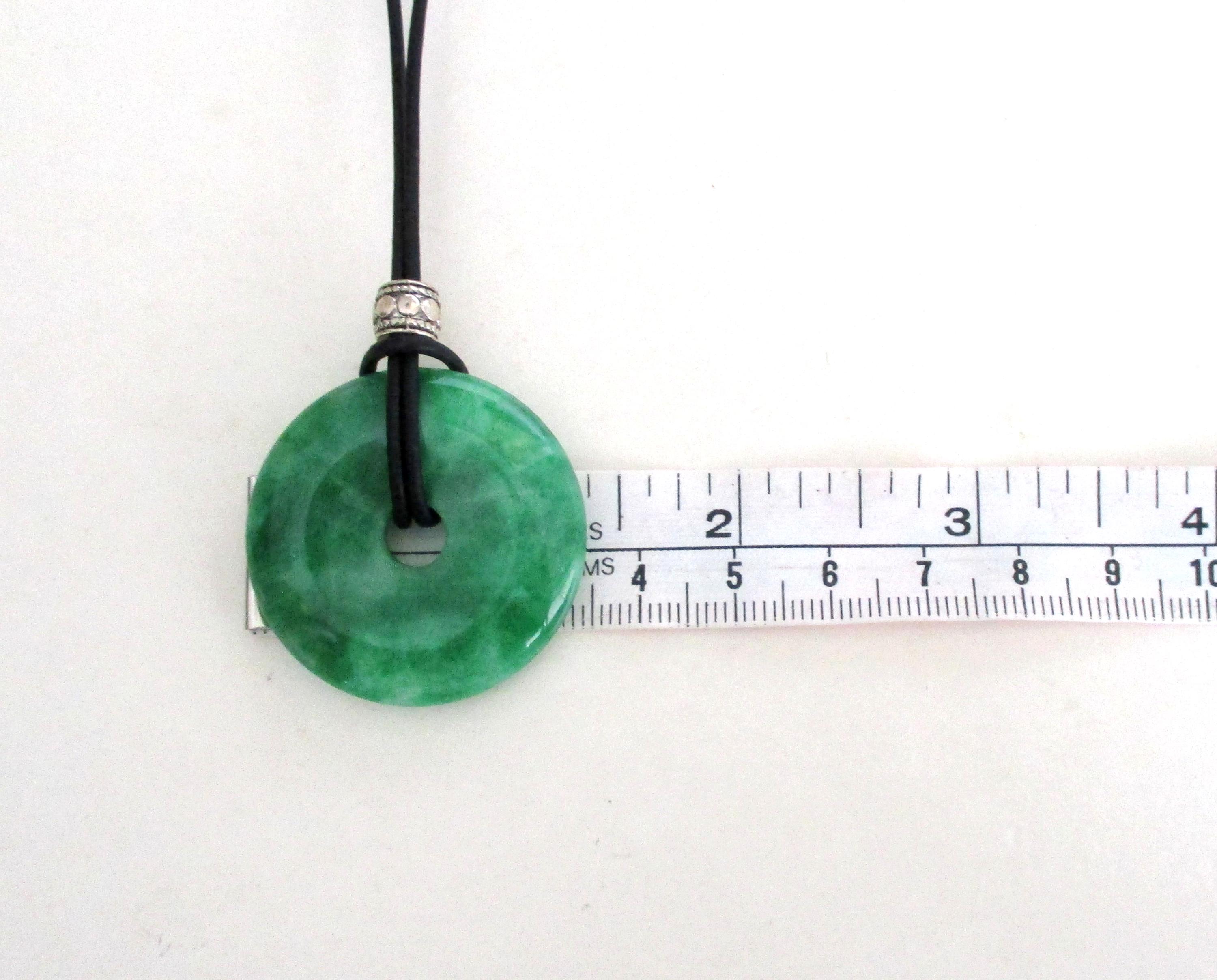 Collier Chaîne + Pendentif Donut Jade 20mm - Vert/noir, 40+7cm, Laiton Sans Nickel
