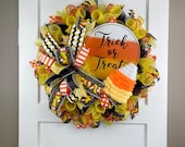Trick or Treat Halloween Wreath, Fall Candy Corn wreath, Halloween Candy wreath, Halloween Door Decor, fall Halloween wreath, Candy wreath