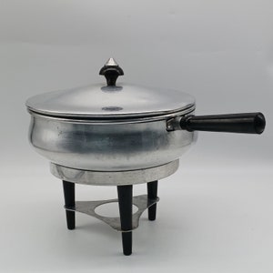 Vintage Mid Century Modern  1950s Hot Serving Chafing Dish