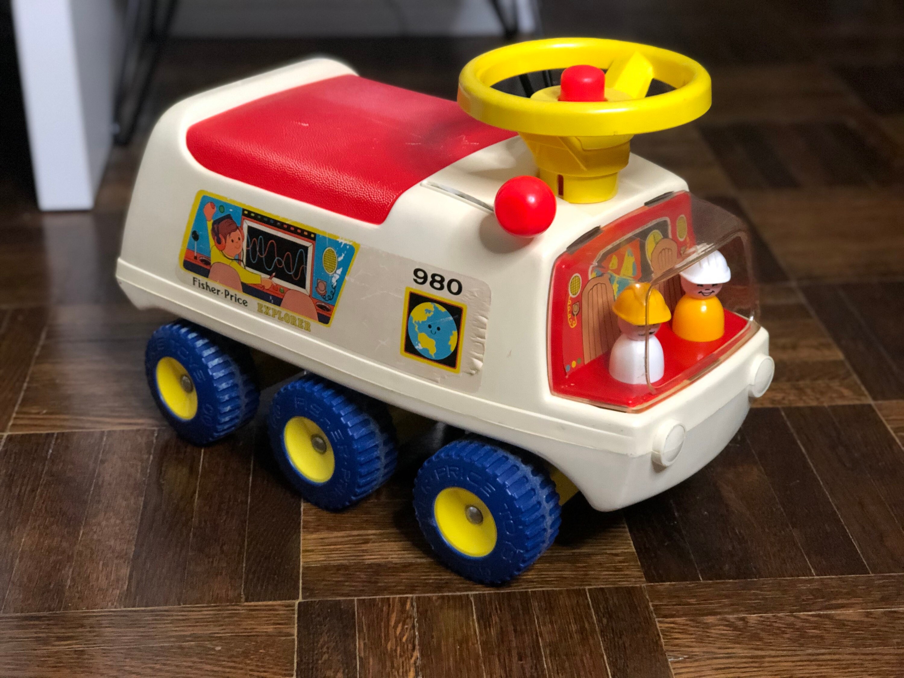 Explorer 980 Vintage ATV Ride on Toy 