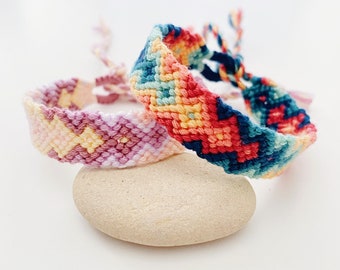 Arrowhead Simple Diamond Summer Macrame VSCO Trendy Woven Thin Friendship Bracelets: Pastel Knotted Beach Aztec Plaid Cute