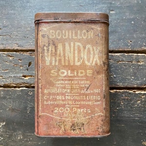 French Vintage Bouillon Tin – Rare & Charming Collector’s Item