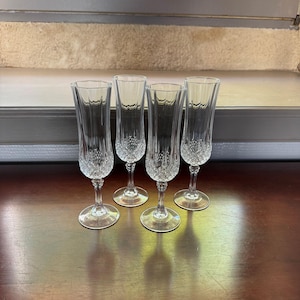 Set of 4 French Vintage Crystal Champagne Glasses (Flutes)