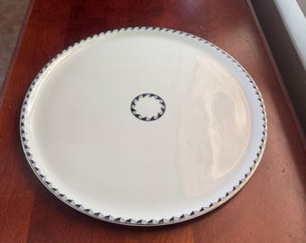 Franse vintage porseleinen serveerschaal Tharaud – tijdloze Franse elegantie