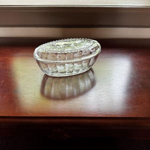 French Vintage Classic Glass Butter Dish – Timeless & Elegant