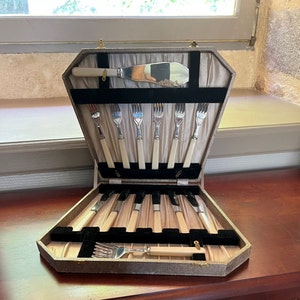 Traditional Vintage French Fish Knife and Fork Serving Set – Complete & Unused Elegance