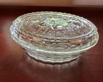 【フランス】シェル バターディッシュ ヴィンテージ ガラスプレート付き メタル フランスのヴィンテージクラシックガラスバターディッシュ - 時代を