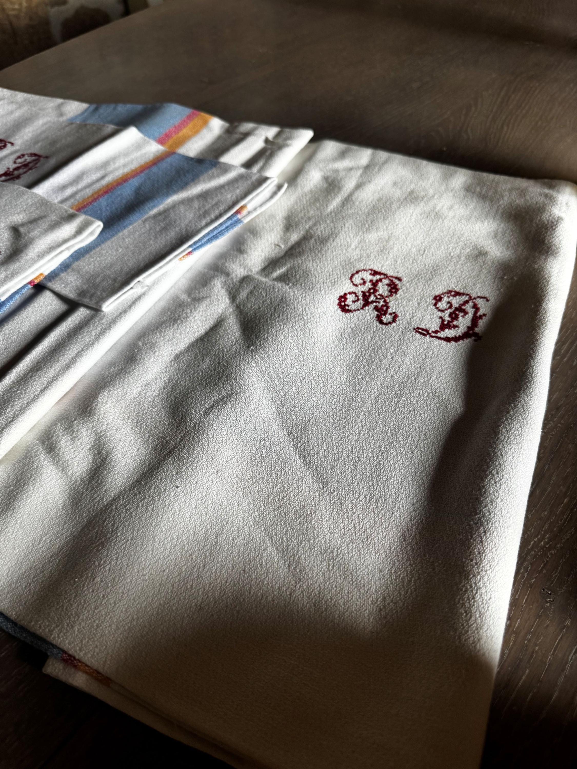 ヴィンテージフレンチリネンテーブルクロス（ナプキン6枚付き