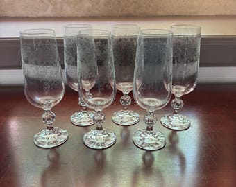 Franse vintage geëtste kristallen champagneglazen – set van 6 elegante Franse glazen