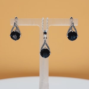 Conjunto de topacio azul Londres, circonitas cúbicas, piedras semipreciosas, colección barroca, plata de ley, pendientes y collar con cierre de palanca