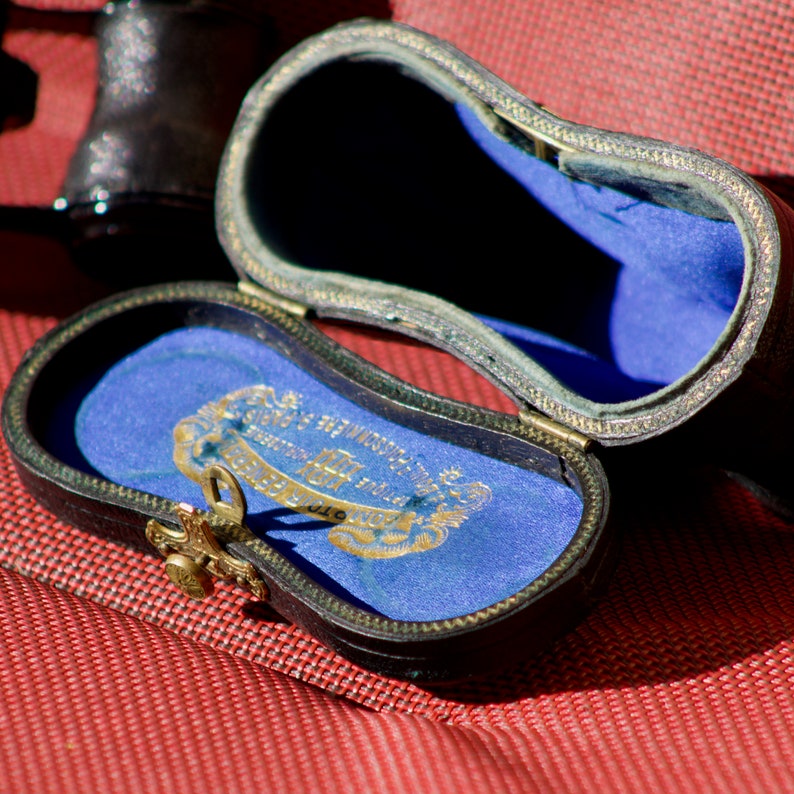 Authentic Theatre Twins Napoleon Model Opera Goggles in Leather and Golden Laiton
