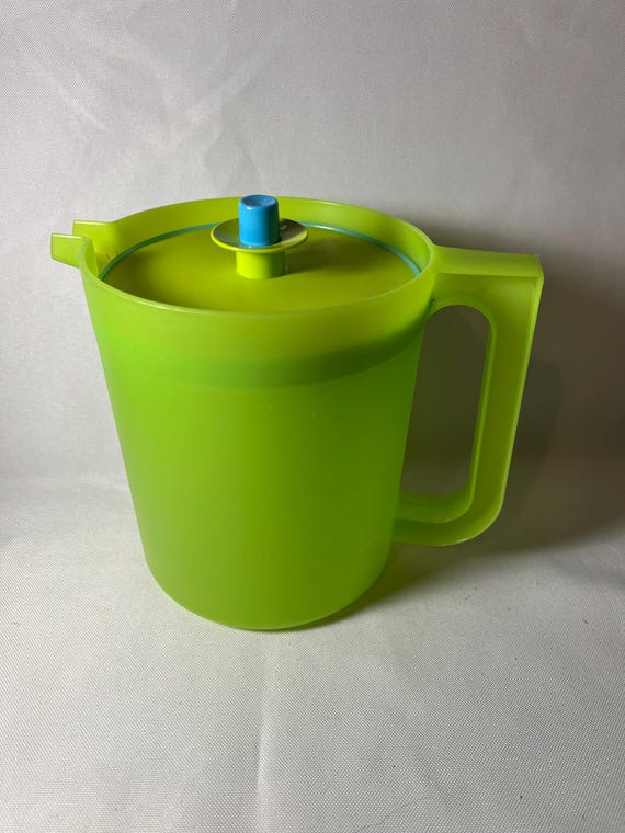 Vintage Tupperware Lime Green Pitcher with Blue Button, Tupperware Go Between Pitcher 1.5 Qt,
