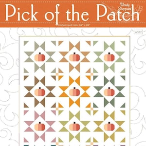 Pode incluir: Um padrão de colcha com um desenho repetitivo de estrelas e abóboras. O padrão chama-se "Pick of the Patch" e o tamanho da colcha acabada é de 157 cm x 208 cm.