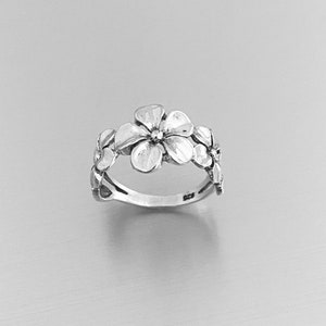 Sterling Silver Triple Flower Ring, Plumeria Ring, Silver Ring, Statement Ring