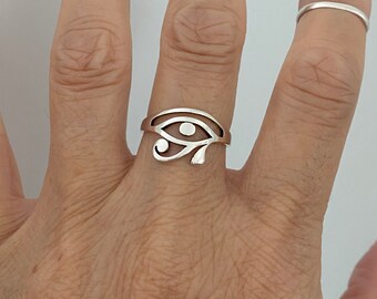 Eye of horus ring gold deals