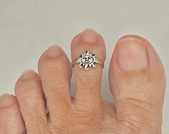Sterling Silver Sunny Face Toe Ring, Silver Ring, Midi Ring, Pinky Ring, Adjustable Ring