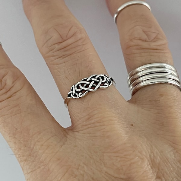Sterling Silver Little Triquetra and Trinity Celtic Heart Ring, Dainty Ring, Celtic Ring, Silver Ring, Triquetra Ring