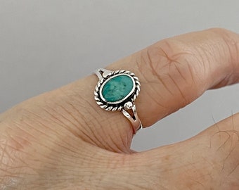 Sterling Silver Small Oval Genuine Turquoise Ring with Braid, Boho Ring, Silver Ring, Dainty Ring