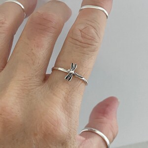 Sterling Silver Sideway Small Dainty Dragonfly Ring with Hammer Band, Spirit Ring, Boho Ring, Silver Ring