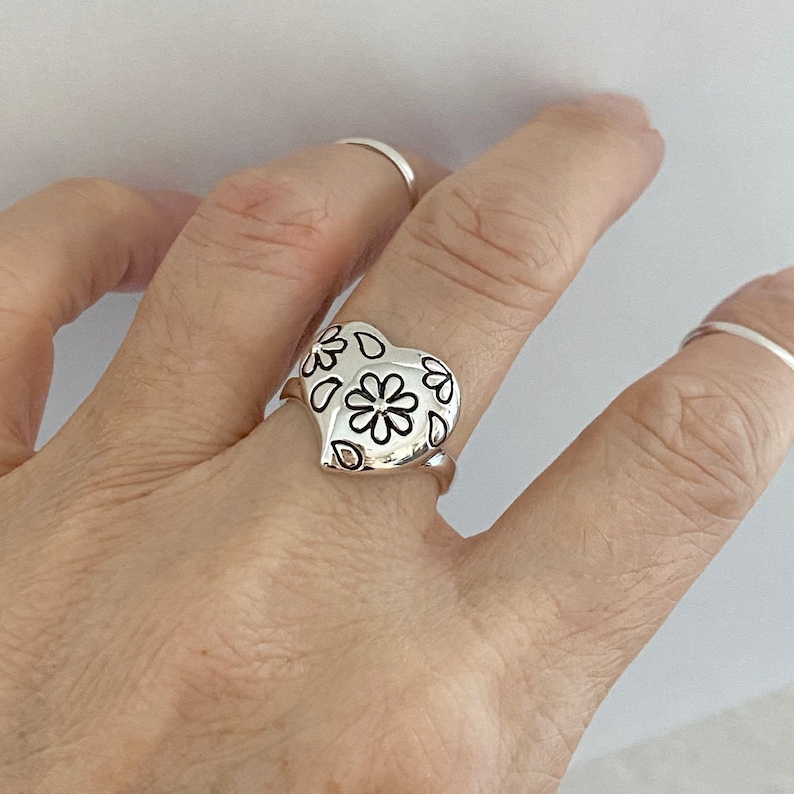 Silver Ring Sterling Silver Daisy Puffy Heart Ring Love Ring Flower Ring