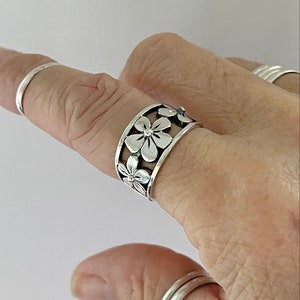 Sterling Silver Triple Flower Band Ring, Plumeria Ring, Silver Ring, Statement Ring