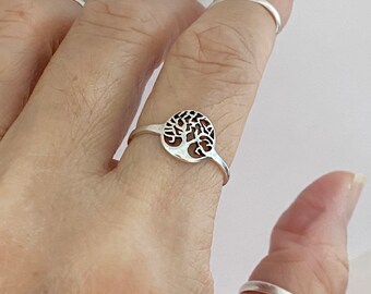 Sterling Silver Dainty Little Tree of Life Ring, Leaf Ring, Tree Ring, Fortune Ring, Silver Rings