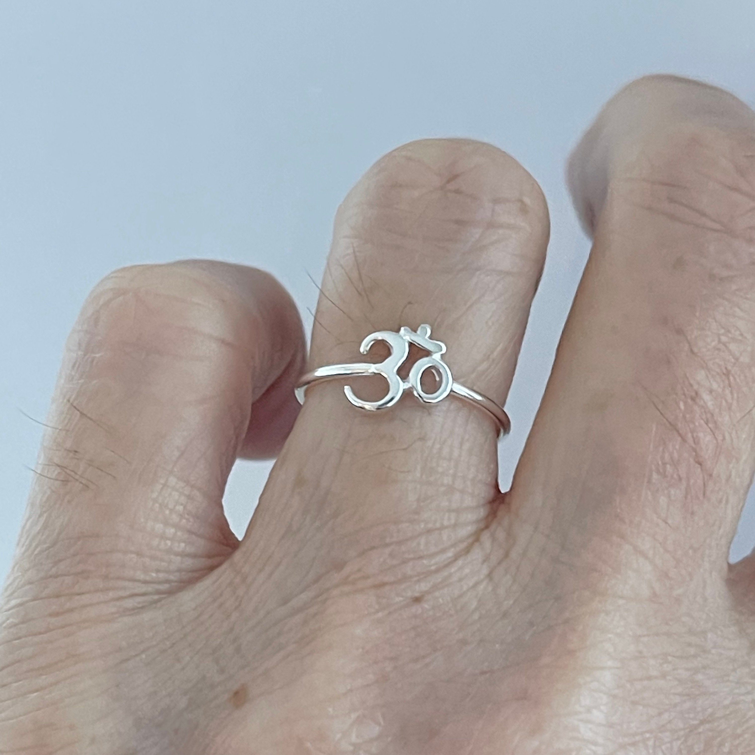Simple Ohm Circle Yogi Meditation Ring .925 Sterling Silver Band Jewelry  Female Male Unisex Size 8 - Walmart.com