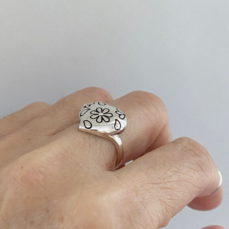 Silver Ring Sterling Silver Daisy Puffy Heart Ring Love Ring Flower Ring