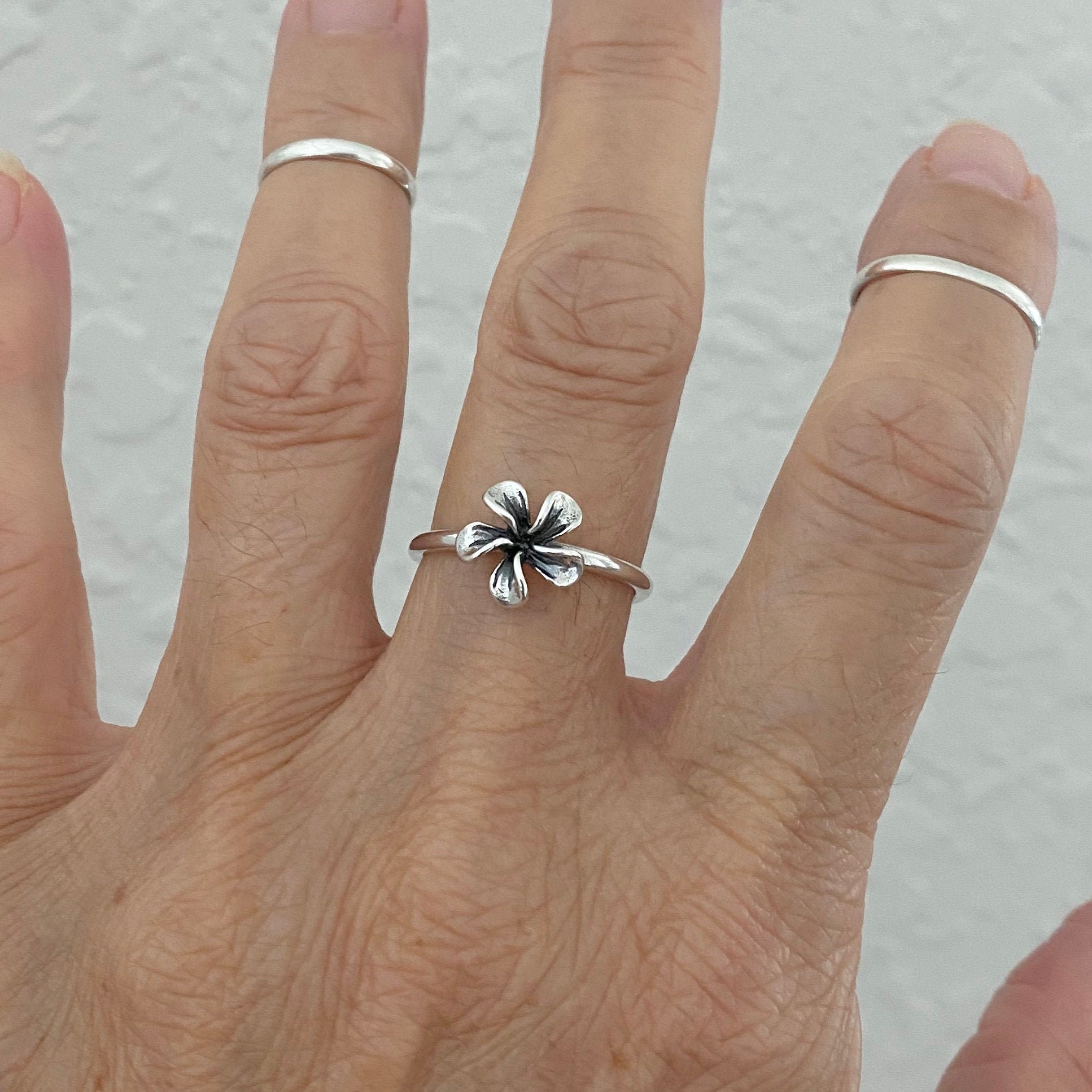 Sterling Silver Lily Flower Ring Lily Ring Silver Ring Etsy