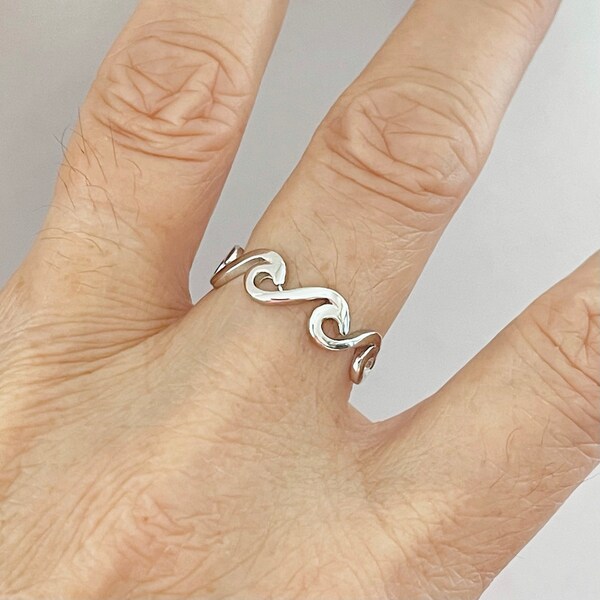 Sterling Silver Eternity Waves  Ring, Silver Ring, Ocean Ring, Wave Ring, Beach Ring