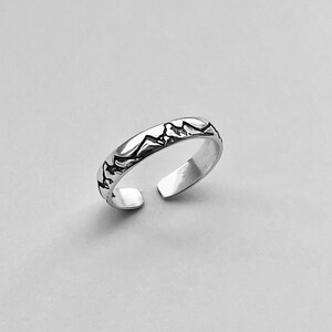 Sterling Silver Eternity Mountain Band Toe Ring, Silver Ring, Midi Ring, Pinky Ring, Hiking Ring, Adjustable Ring image 10