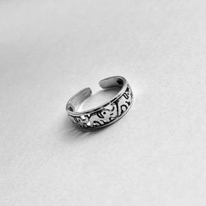 Sterling Silver Herd of Elephant Band Toe Ring, Silver Ring, Animal Ring, Pinky Ring, Spirit Ring image 7