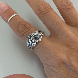 Sterling Silver Statement Sunflower Ring with Leaf, Flower Ring, Floral Ring, Silver Ring