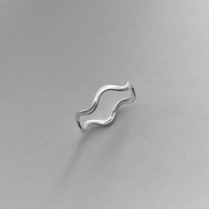 Sterling Silver Zigzag Ring, Wavy Ring, Silver Ring, Stackable Ring, Wave Rings image 8