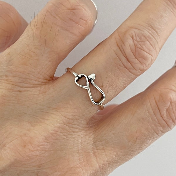 Sterling Silver Small Sideway Heart Stethoscope Ring, Dainty Ring, Silver Ring, Doctor Ring, Nurse Ring