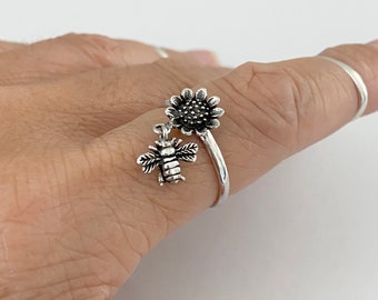 Sterling Silver Dangling Bee and Sunflower Ring, Bee Ring, Flower Ring