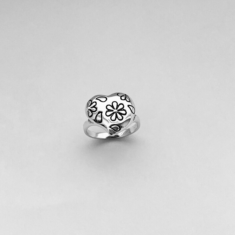 Silver Ring Sterling Silver Daisy Puffy Heart Ring Love Ring Flower Ring