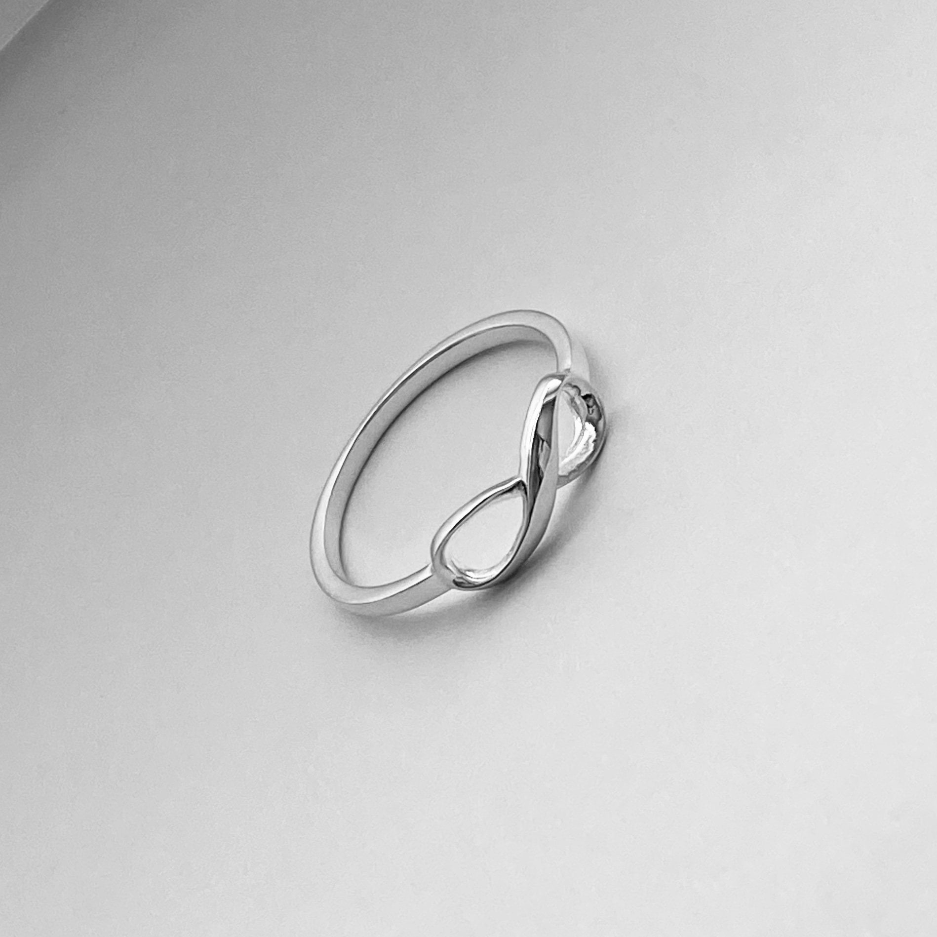 Sterling Silver Small Infinity Ring Dainty Ring Silver Ring | Etsy
