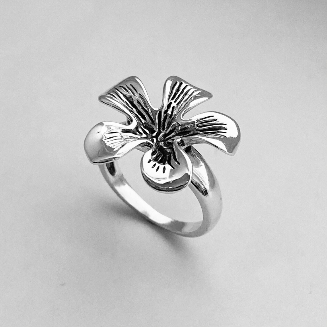 Sterling Silver Giant Lily Flower Ring Lily Ring Silver Etsy