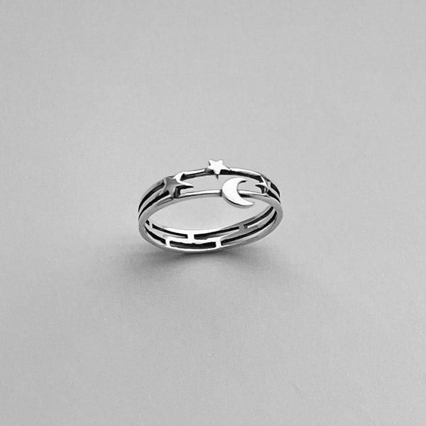 Sterling Silver Dainty Little Moon and Star Ring, Boho Ring, Moon Ring, Star Ring, Silver Ring