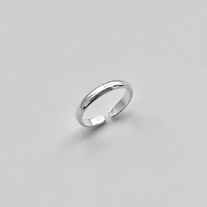 Sterling Silver 2.5MM Plain Band Toe Ring, Silver Ring, Midi Ring, Pinky Ring, Adjustable Ring image 2