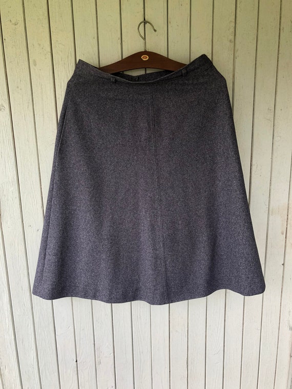 Stunning 1960s-70s charcoal grey skirt, superb Vin