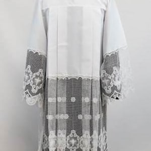 Roman Style Surplice chasuble vestments cotta