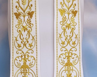 Marian Roman table vestments