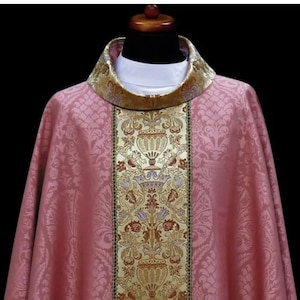 Rose chasuble damask vestments and matching table